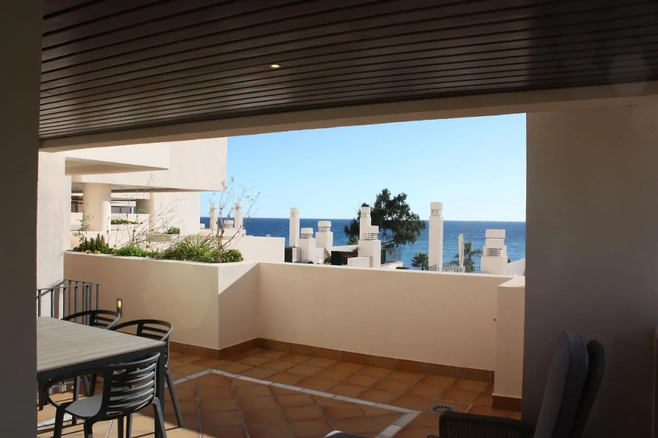 118 - Private Pool - Penthouse Apartment Estepona