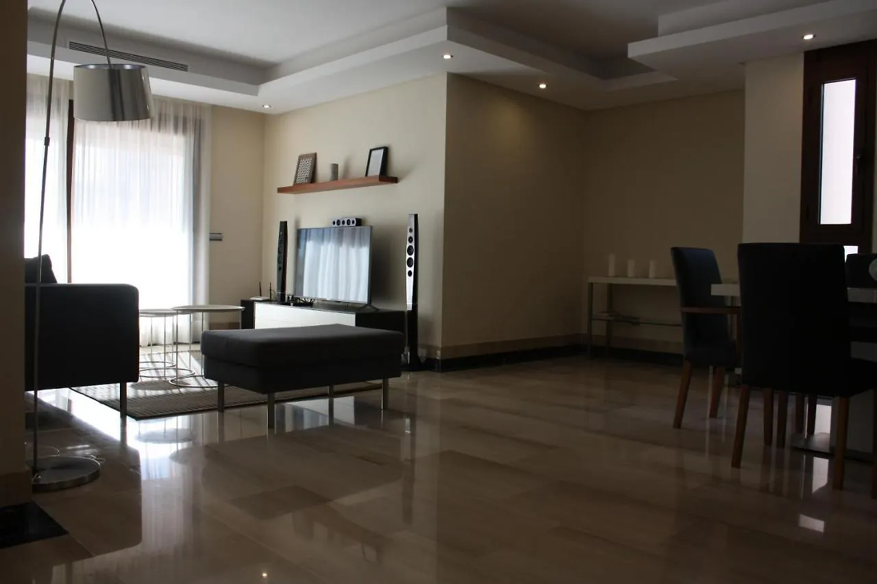 118 - Private Pool - Penthouse Apartment Estepona