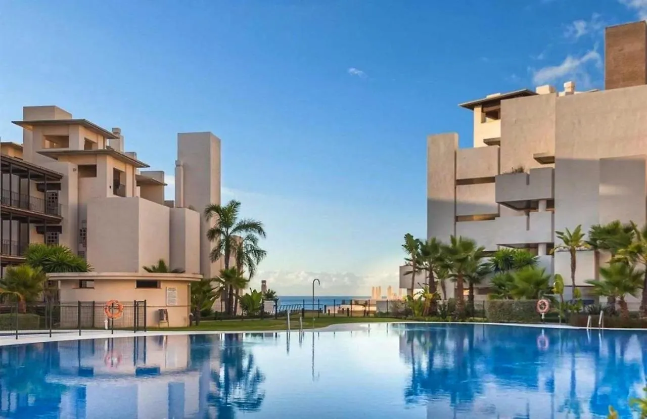 118 - Private Pool - Penthouse Daire Estepona